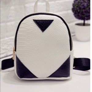 Mini back pack